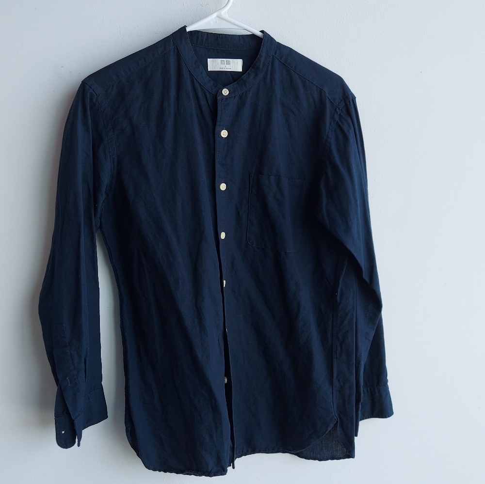 Uniqlo shirt